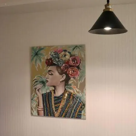 Peaceful 2 Bed House Free Wifi And Parking Лідс