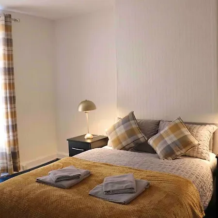 شقة Peaceful 2 Bed House Free Wifi And Parking ليدز