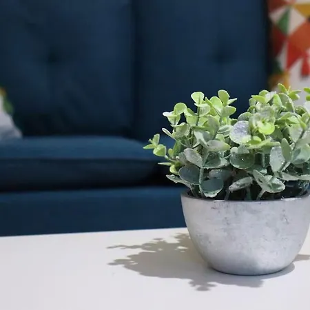 شقة Peaceful 2 Bed House Free Wifi And Parking *