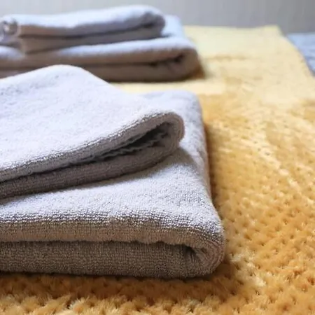 Апартаменти Peaceful 2 Bed House Free Wifi And Parking Лідс