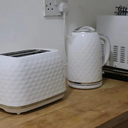 شقة Peaceful 2 Bed House Free Wifi And Parking ليدز