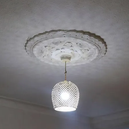 Peaceful 2 Bed House Free Wifi And Parking شقة ليدز