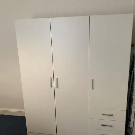 Peaceful 2 Bed House Free Wifi And Parking Appartement *