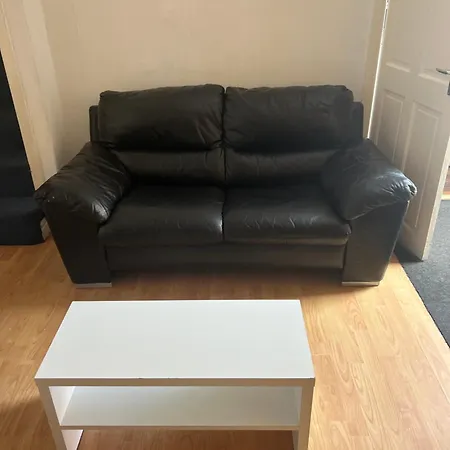 Peaceful 2 Bed House Free Wifi And Parking