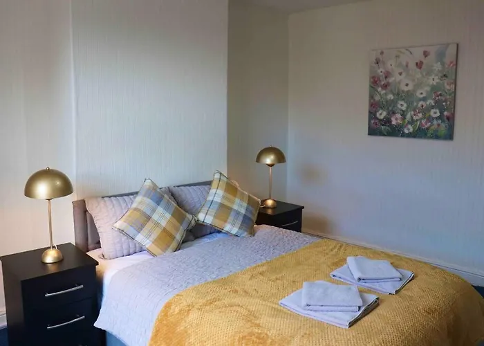 Peaceful 2 Bed House Free Wifi And Parking Apartment