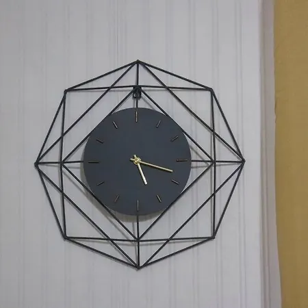 Peaceful 2 Bed House Free Wifi And Parking Apartamento *